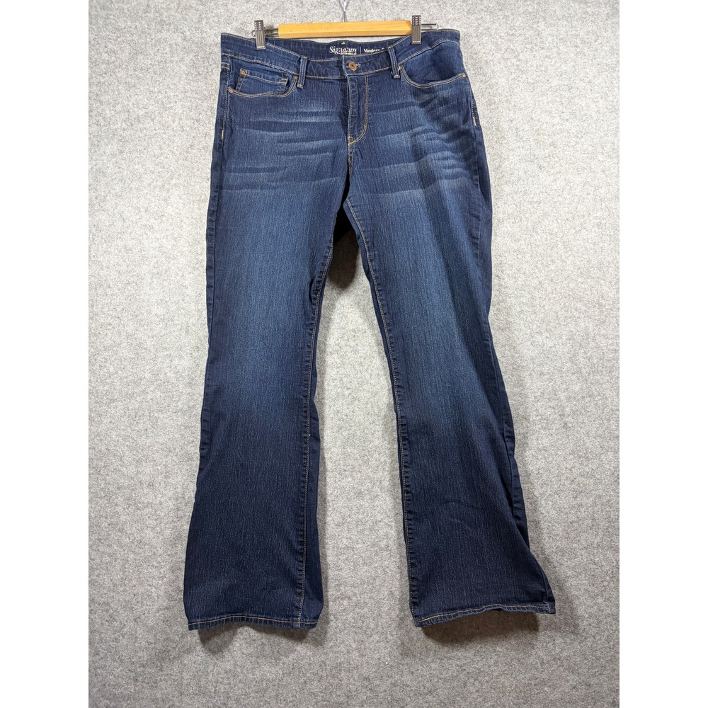 Signature by Levi Strauss & Co Womens Modern Bootcut Jeans Dark Wash Blue Denim